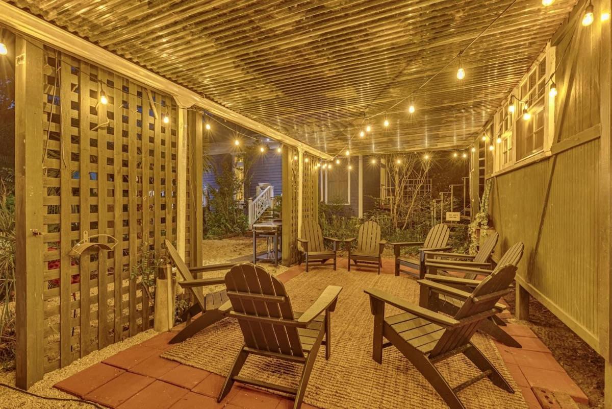 Bare Feet Bungalow -Close To Beach & Dog Friendly Gulfport Exterior foto